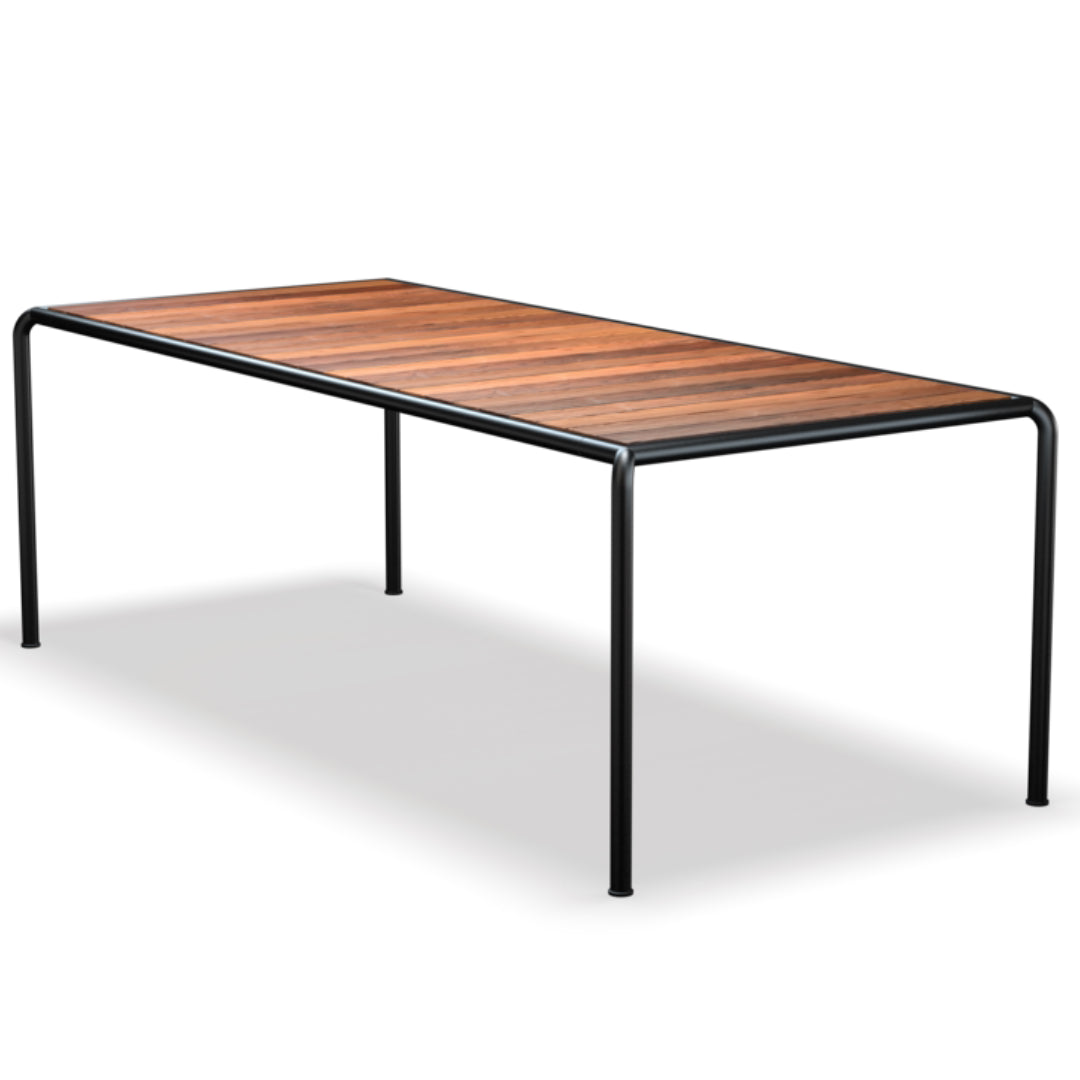 AVANTI Outdoor Dining Table