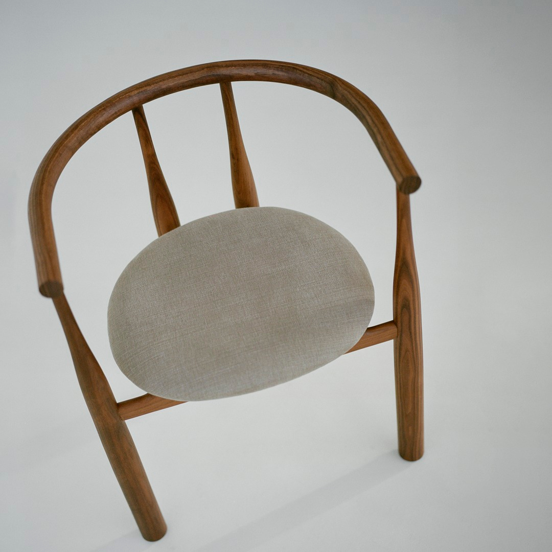 Bukowski Chair