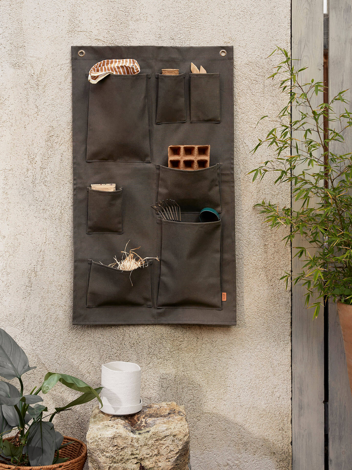 Bark Garden Wall Storage