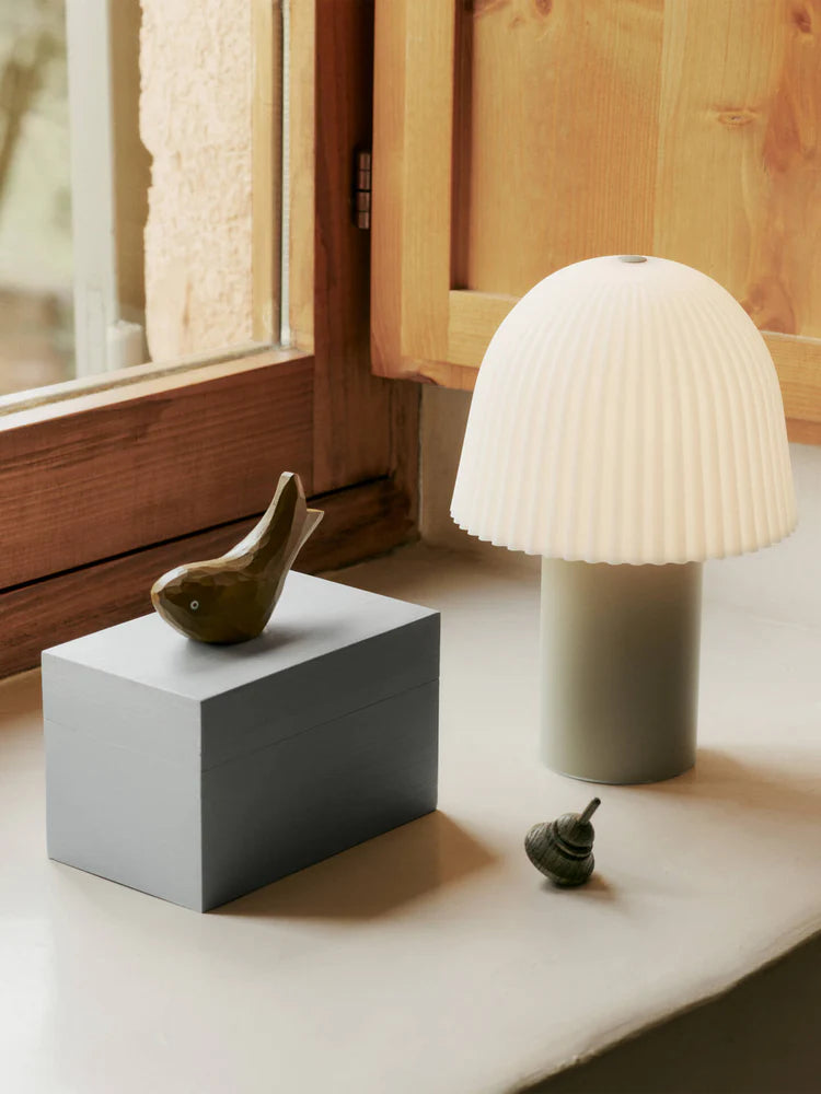 Frill Portable Lamp