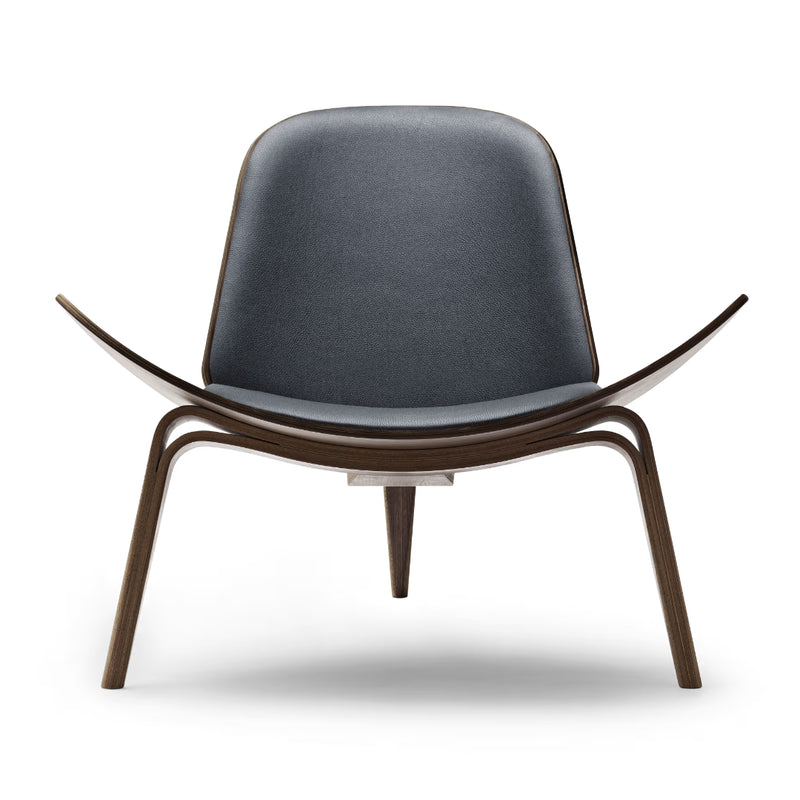 CH07 Shell Lounge Chair