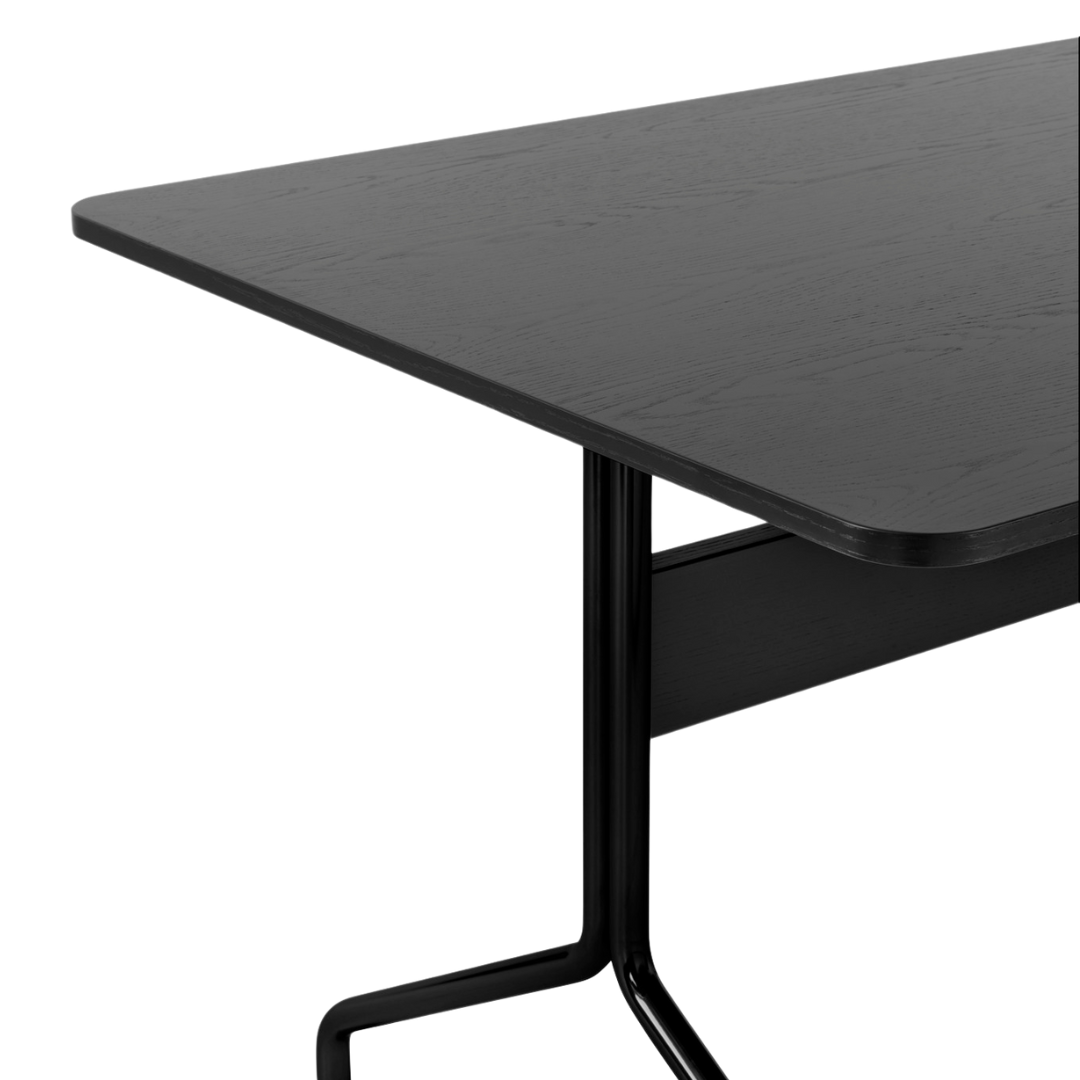 Pavilion AV24 Table