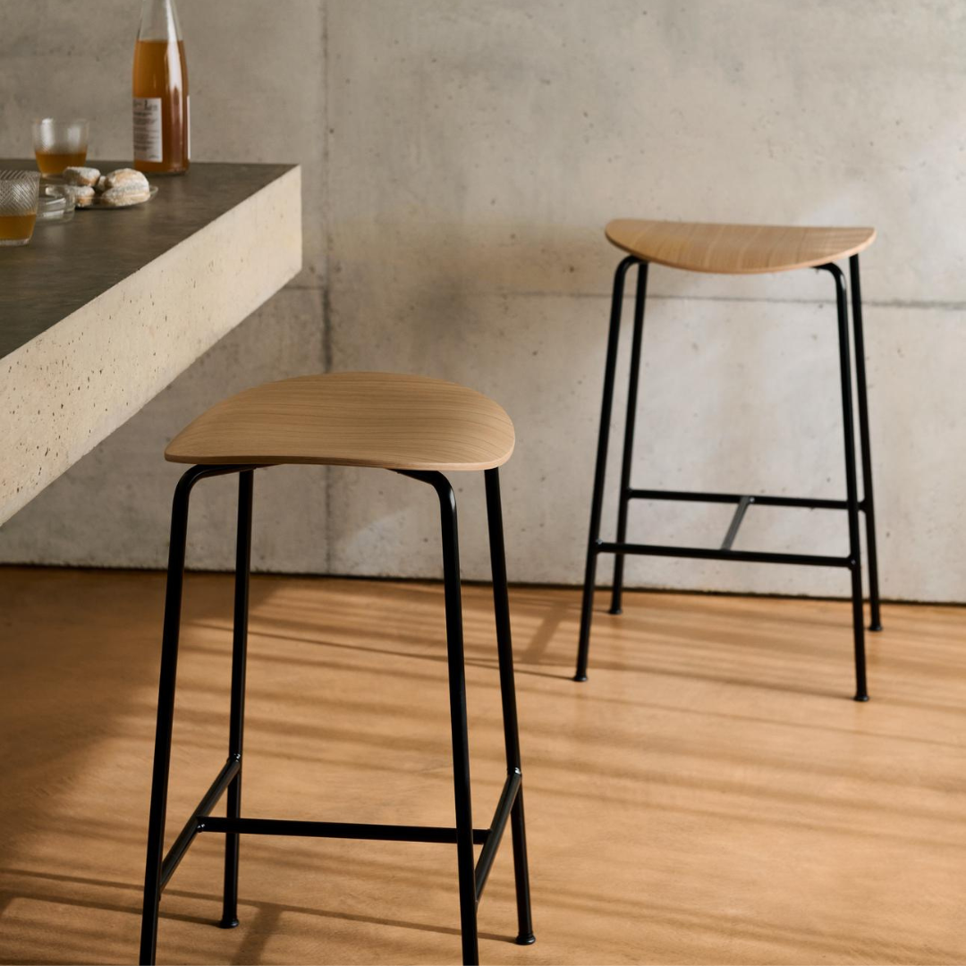 Pavilion AV37 Counter Stool