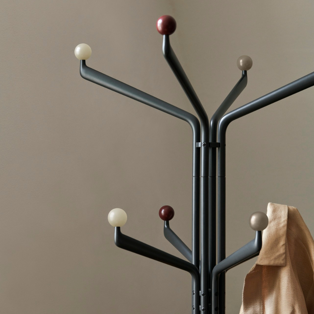 Capture SC77 Coat Stand