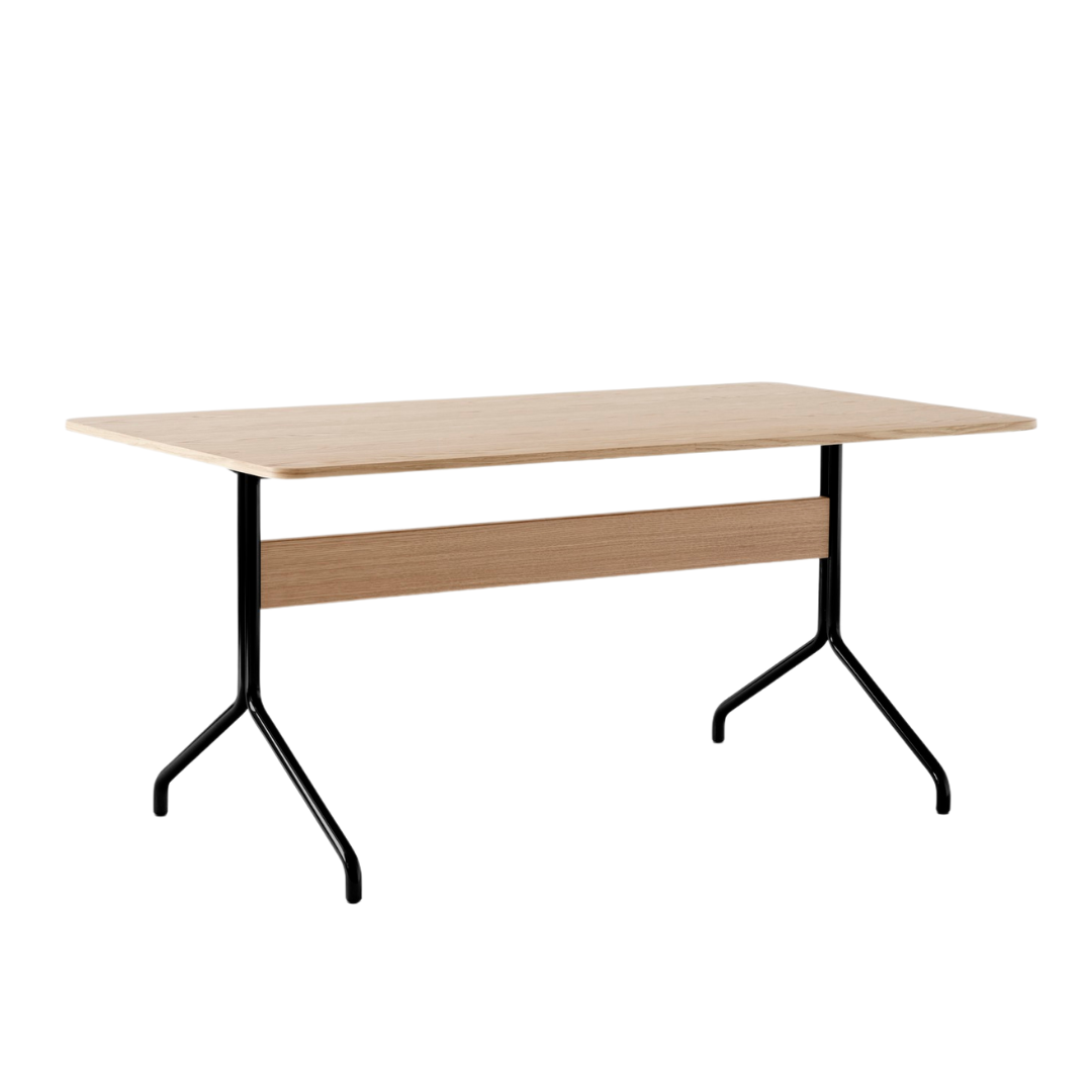 Pavilion AV18 Table