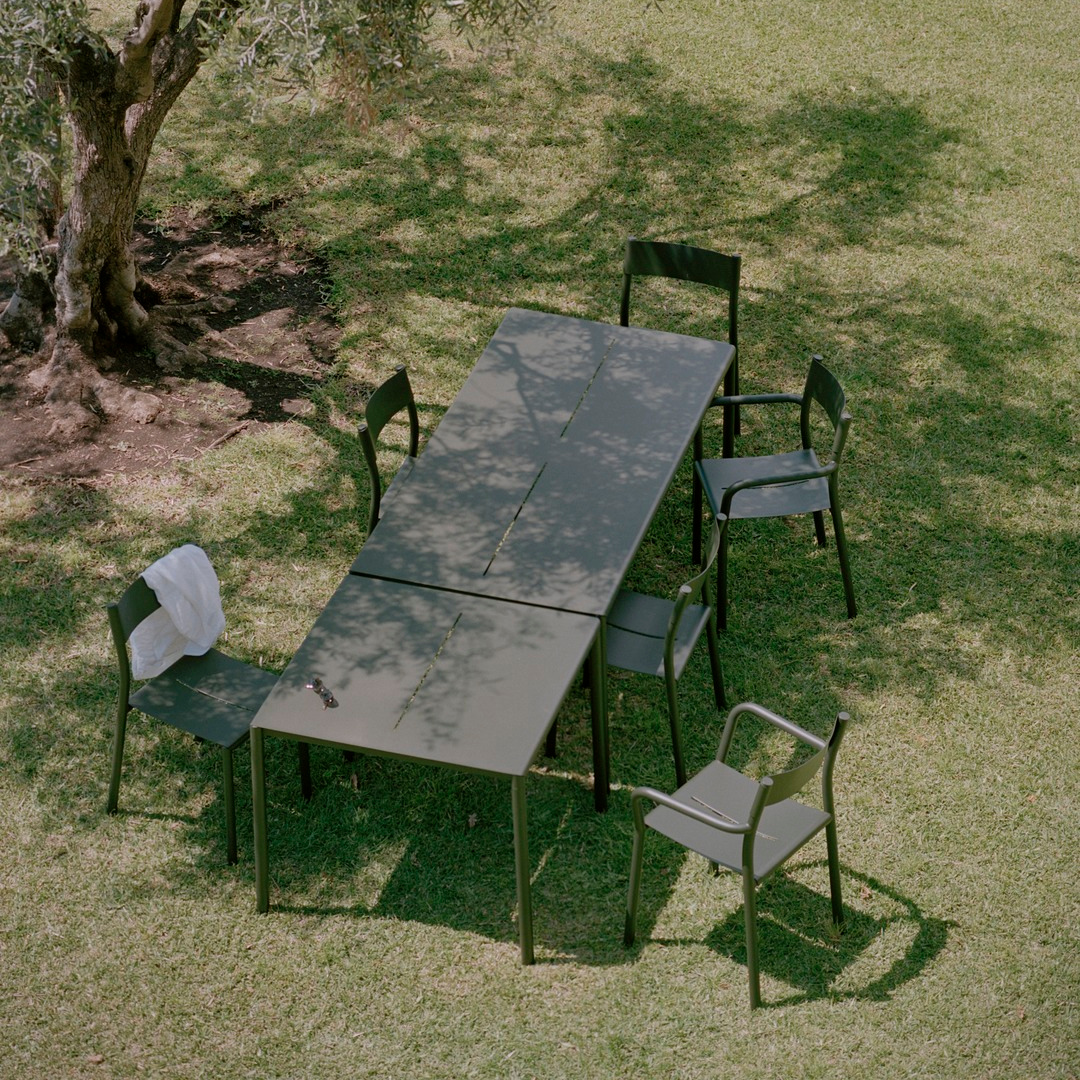 May Outdoor Table