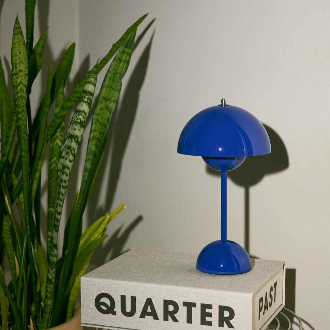 Flowerpot VP9 Portable Lamp