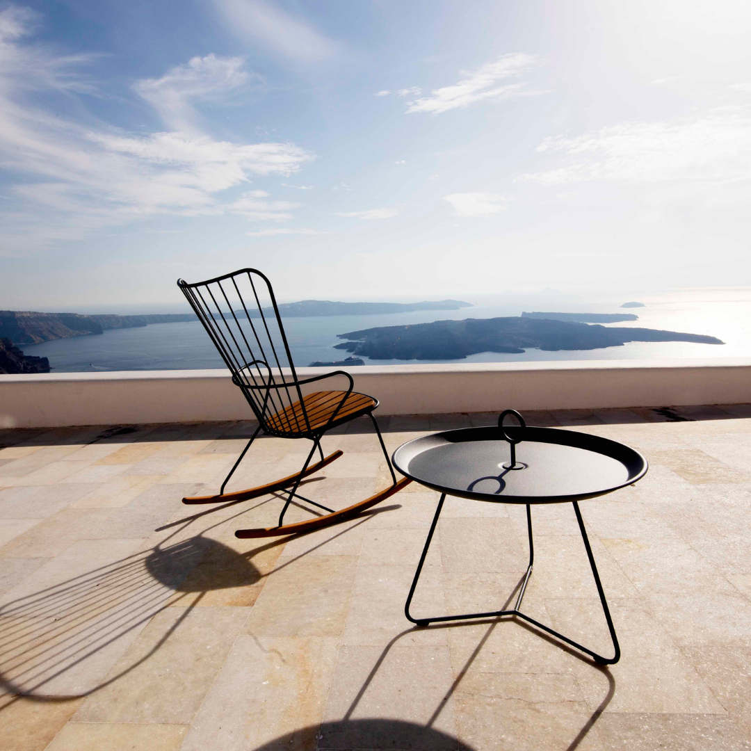 EYELET Tray Table