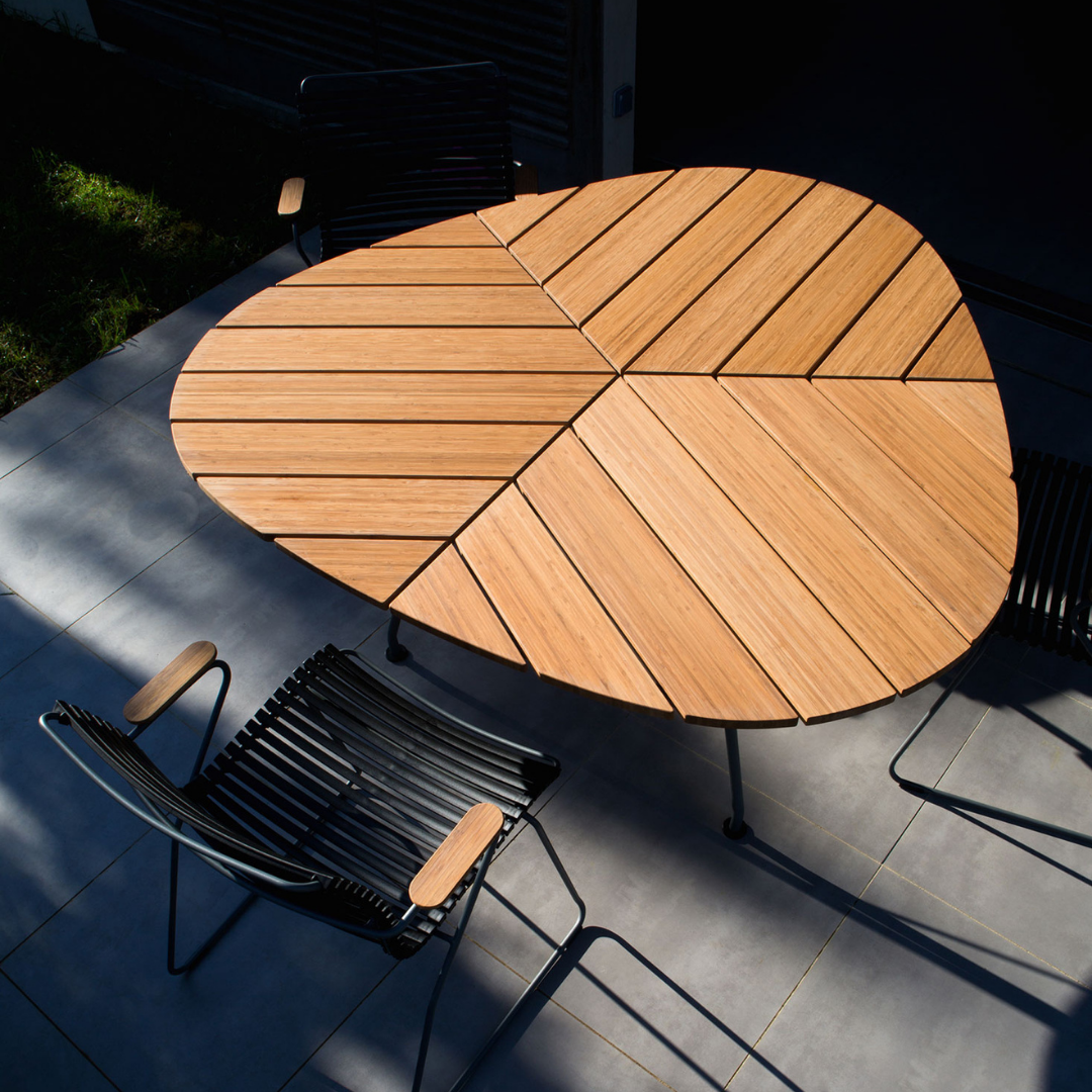 LEAF Dining Table