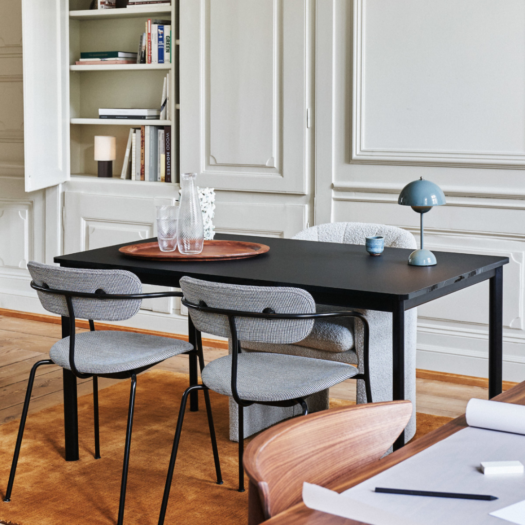 Drip HW58-HW60 Dining Table