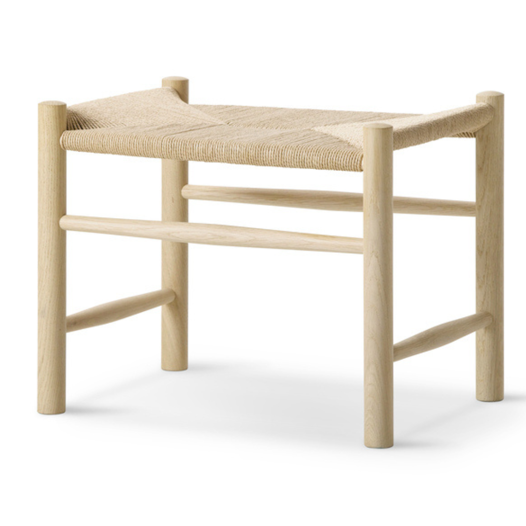 Wegner J16 Footstool