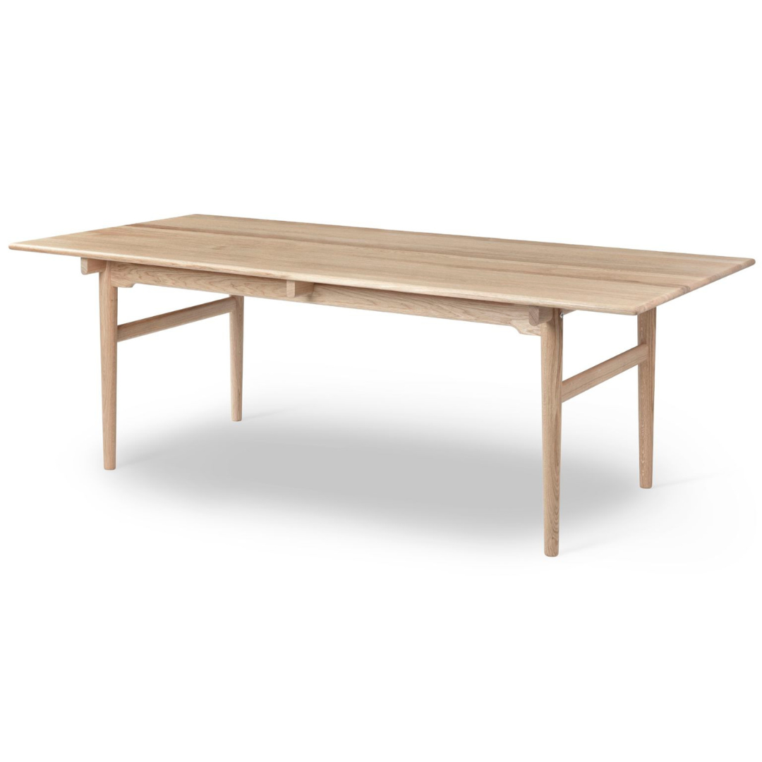 CH327 Dining Table