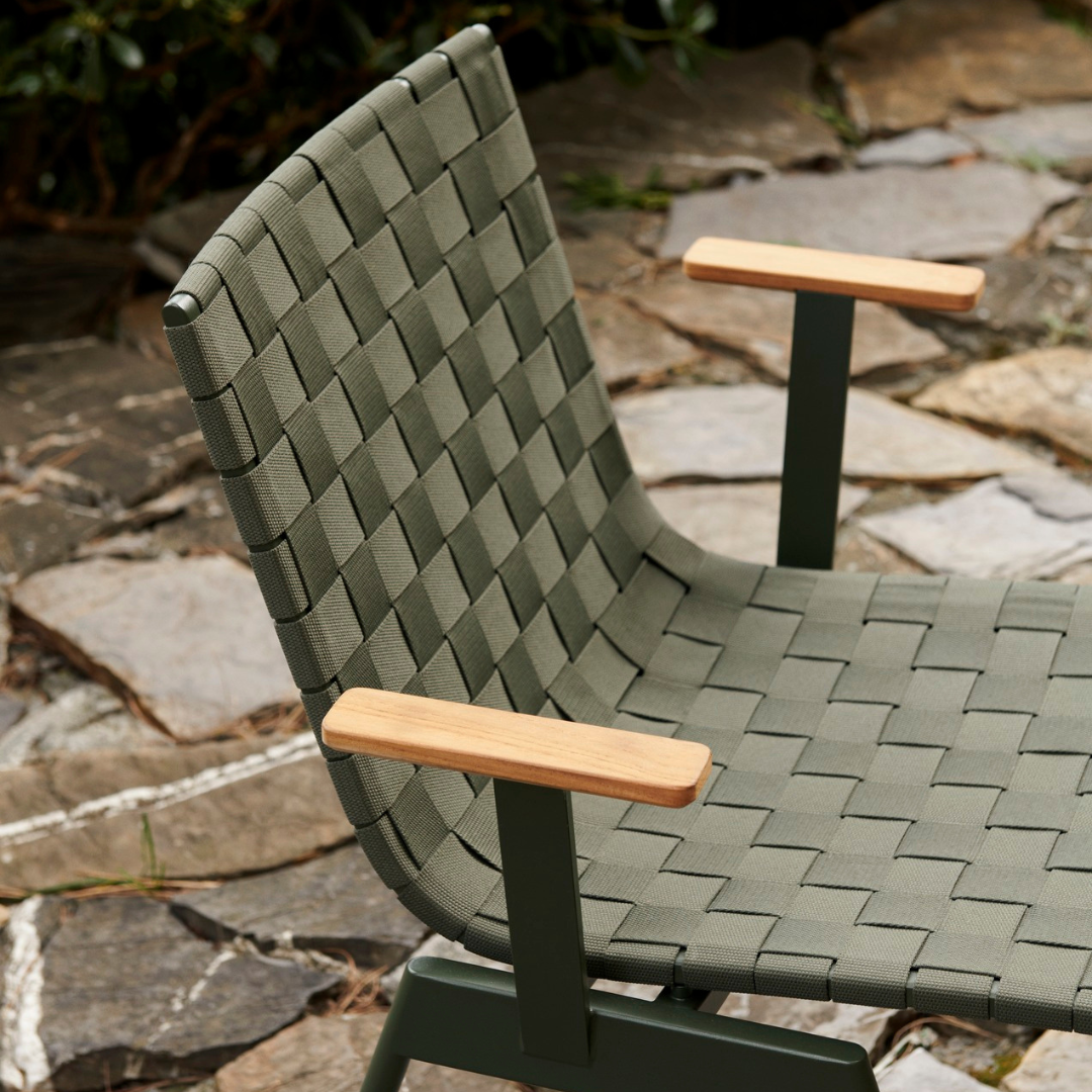 Ville AV34 Outdoor Arm Chair