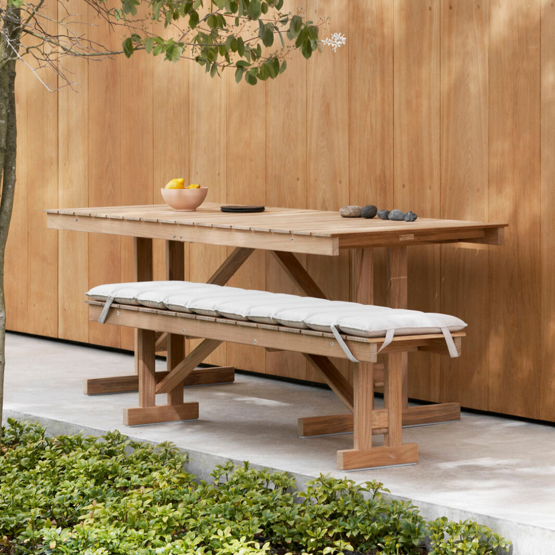 BM1871 Outdoor Bench