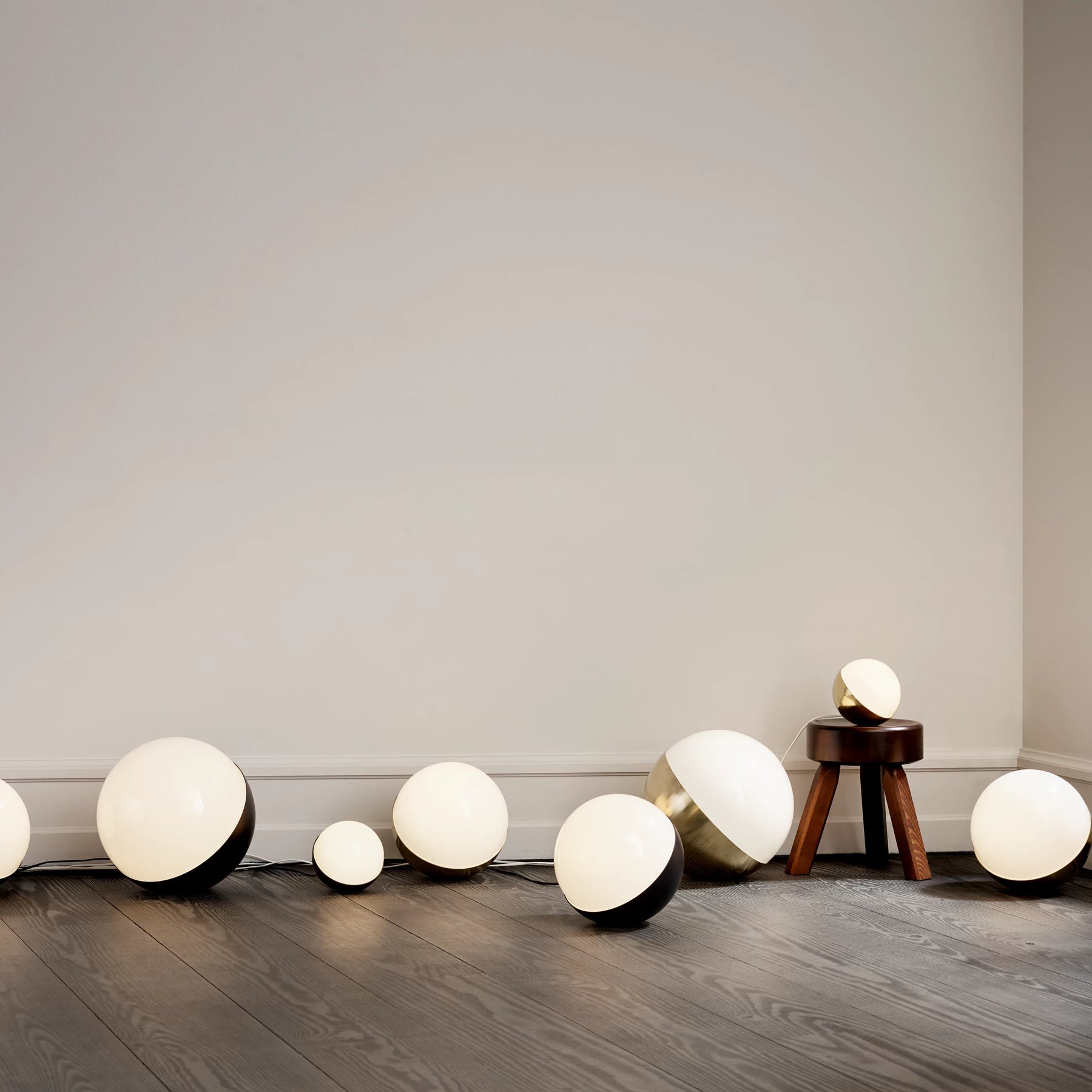 VL Studio Table/Floor Lamp