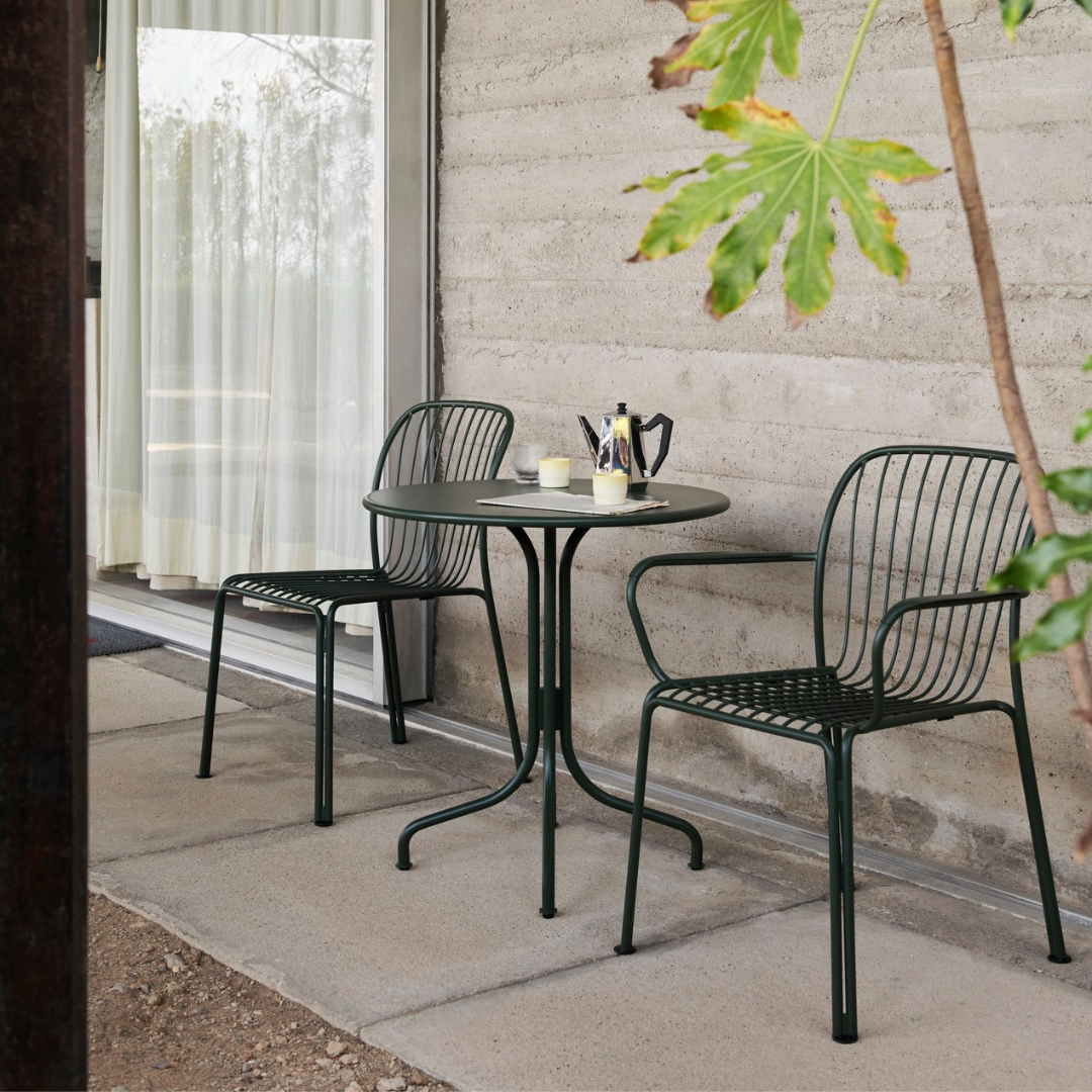 Thorvald SC96 Outdoor Café Table Round