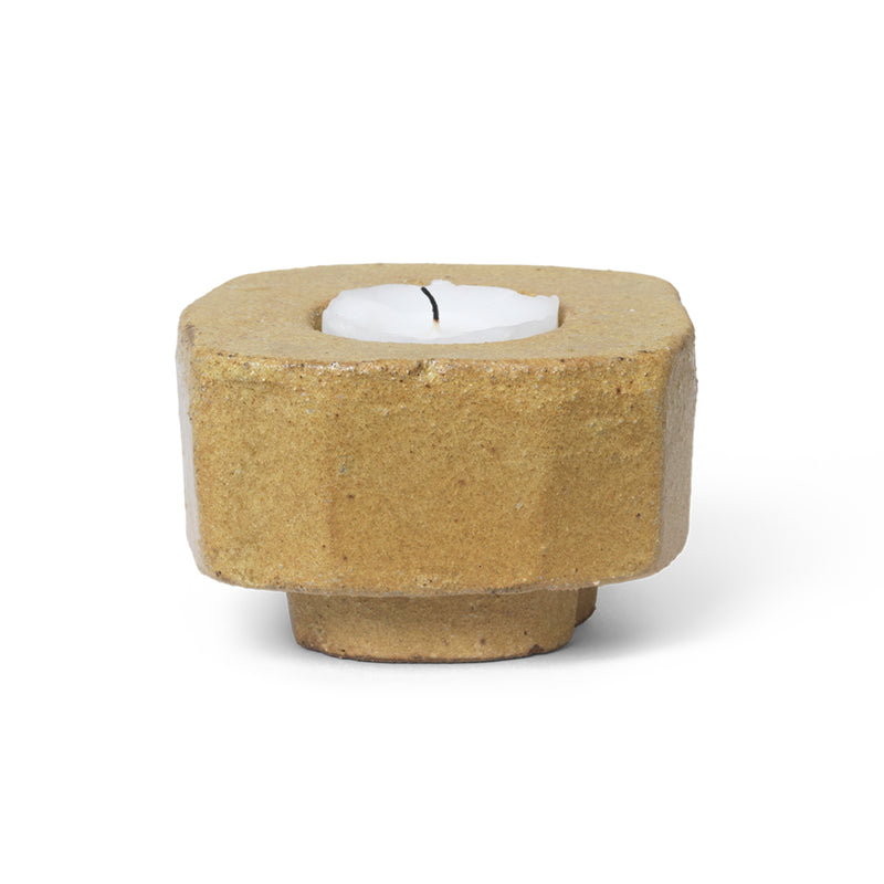 Kurinu Candle Holder