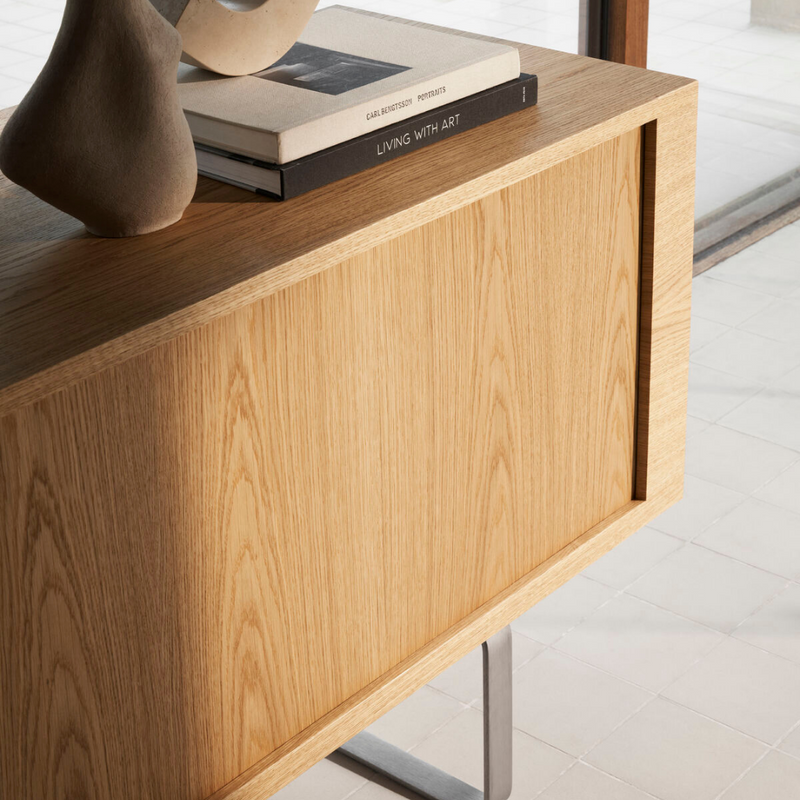 CH825 Credenza