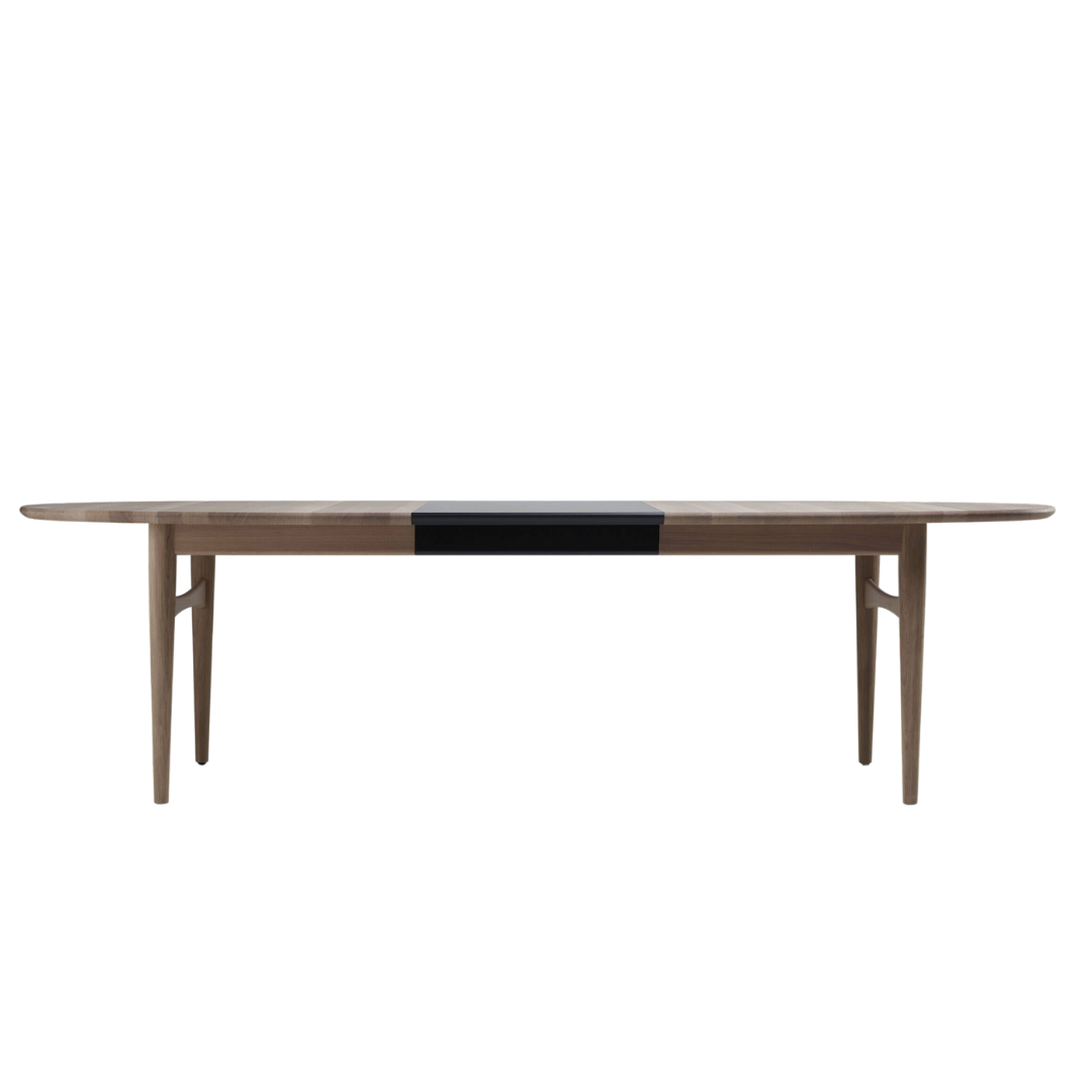 Øya Dining Table