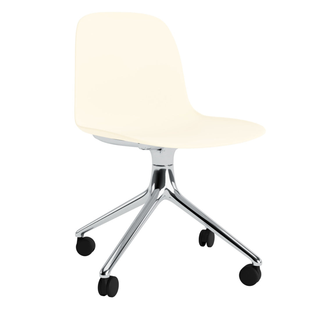 Form Chair Swivel w/ Wheels