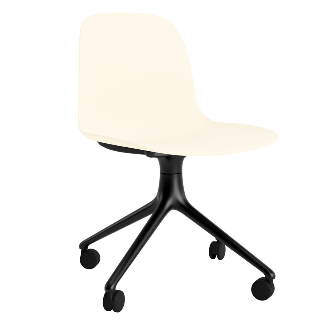 Form Chair Swivel w/ Wheels