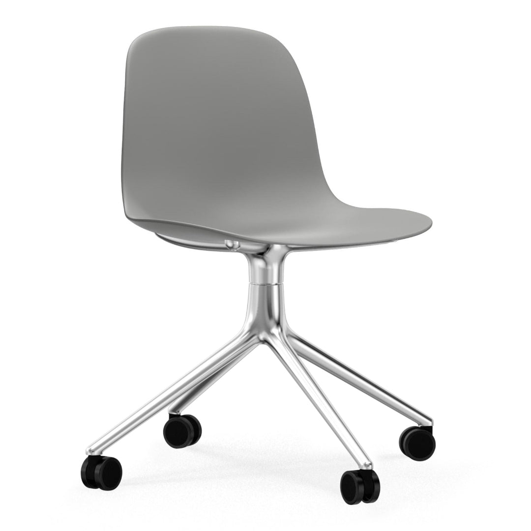 Form Chair Swivel w/ Wheels