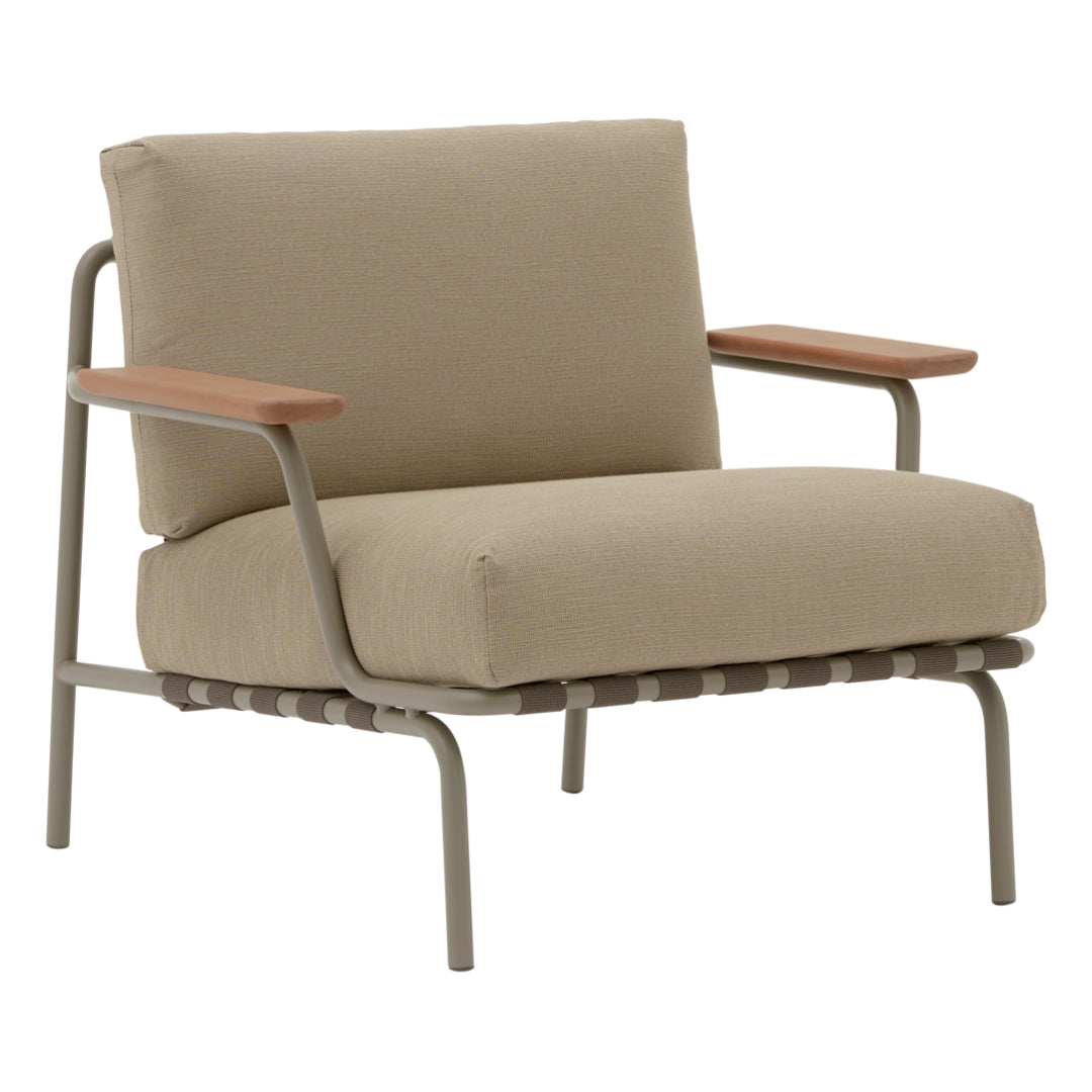 Settle Lounge Chair