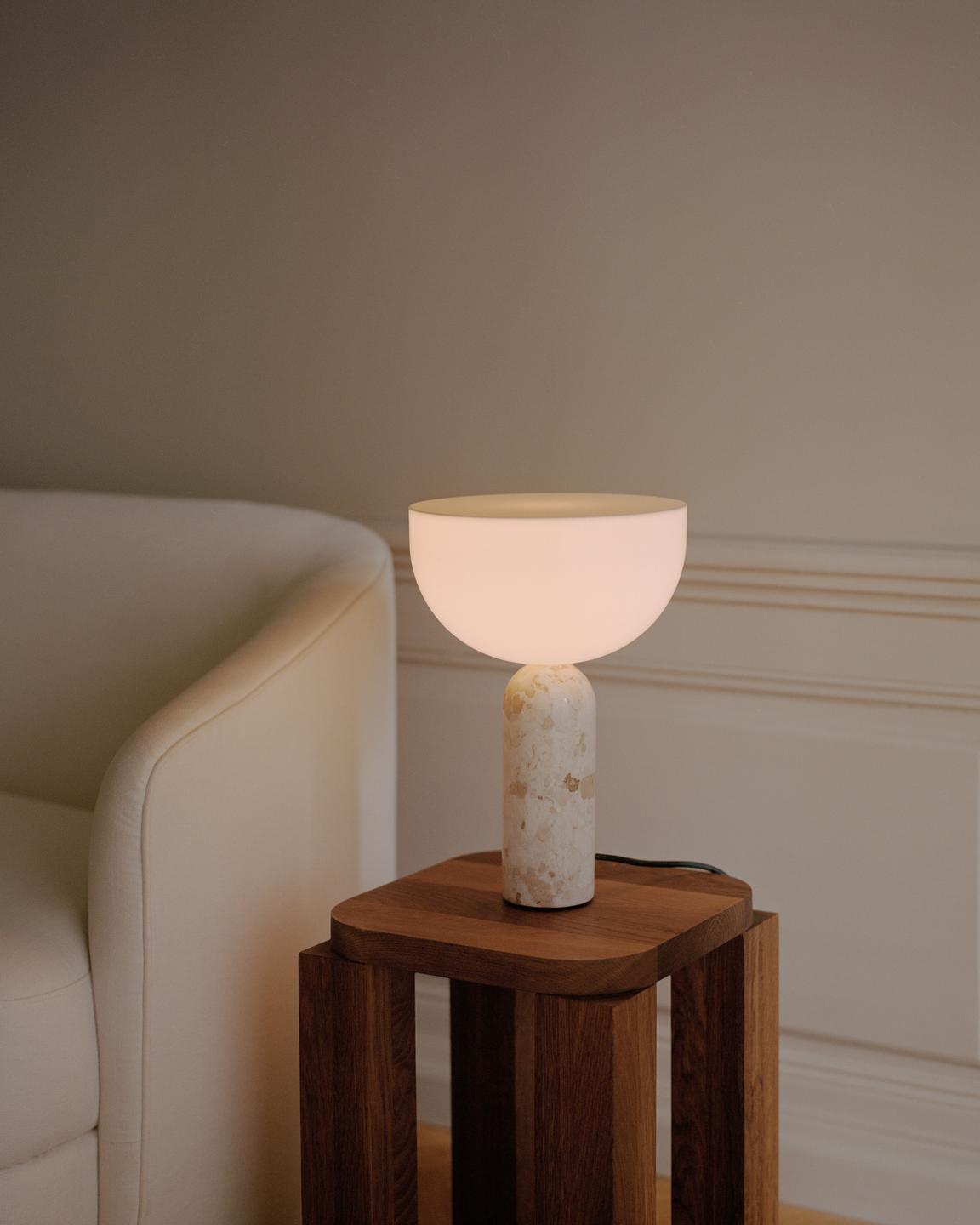 Kizu Table Lamp