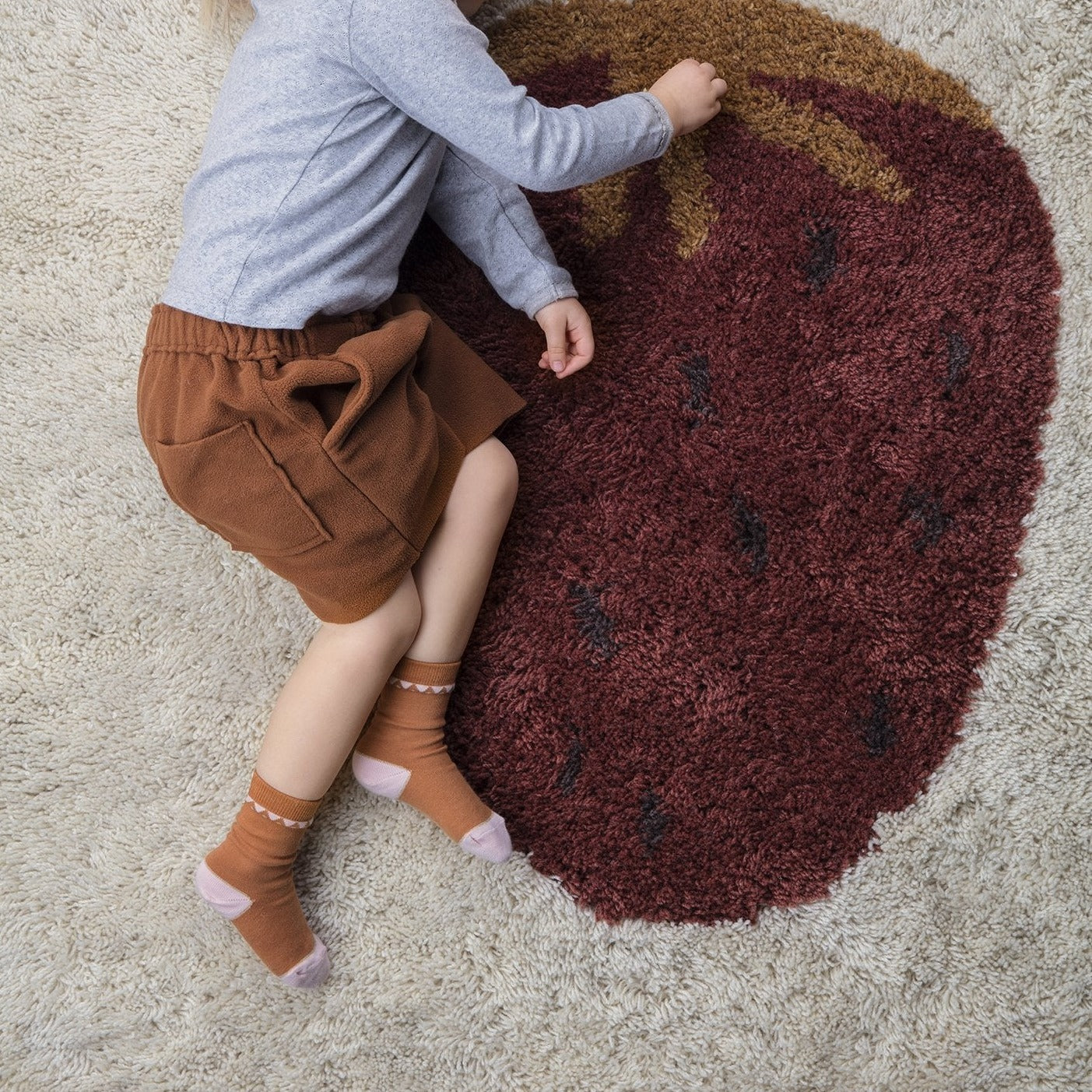 Fruiticana Tufted Strawberry Rug