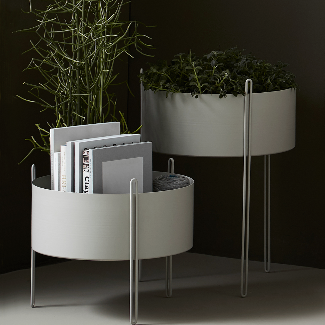 Pidestall Planter