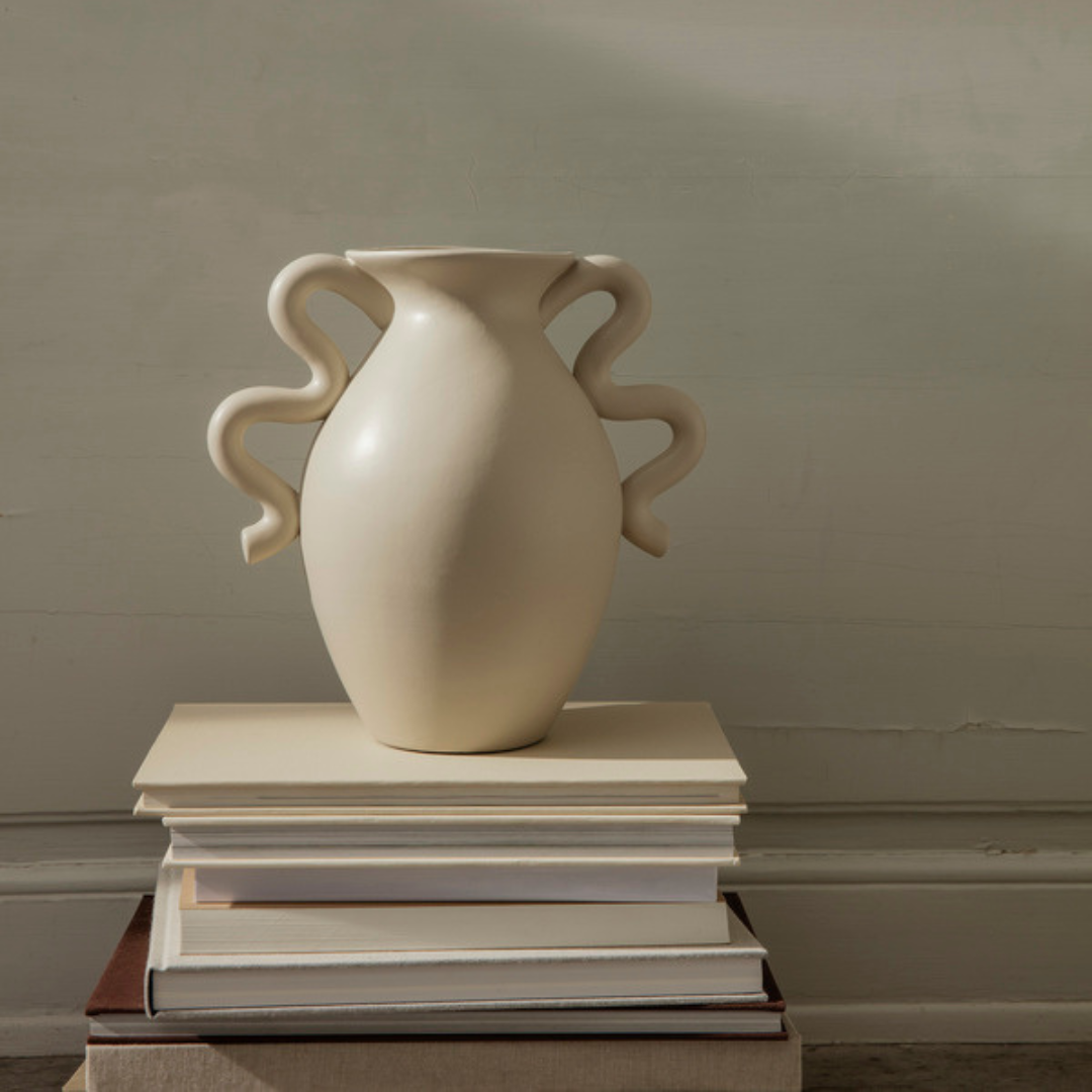 Verso Table Vase